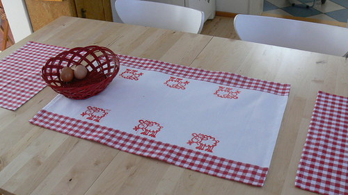 Ubrus s ovečkami 2- sleva — foto 2
