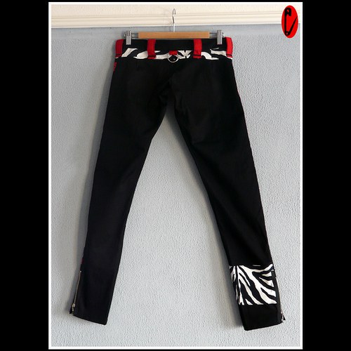 Red-black-zebra (kalhoty vel. S) — foto 4