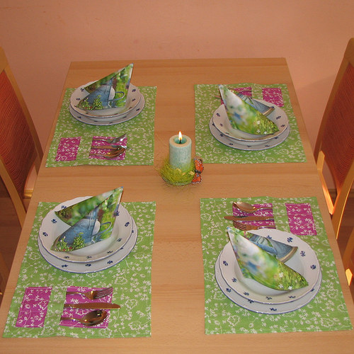Hravé prostírání s kapsami - zelené — foto 2