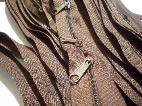 Jezdec na zip 3mm -spirály-hnědý — foto 3