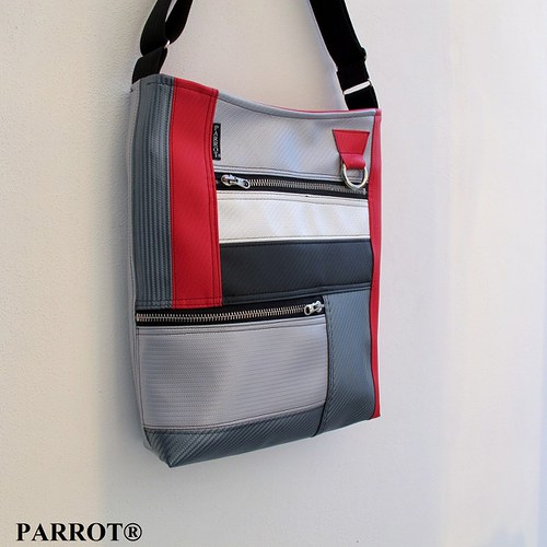 Aktovka Red Matrix Future Bag I. - Parrot® — foto 5