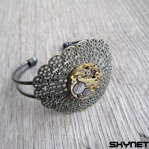 Steampunk náramek — foto 2