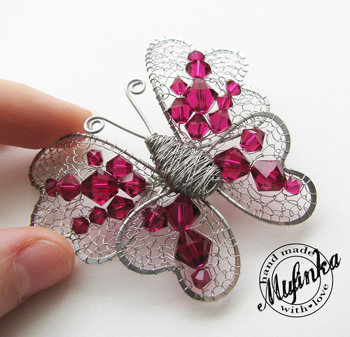 Motýl- brož Swarovski "Ruby" — foto 3