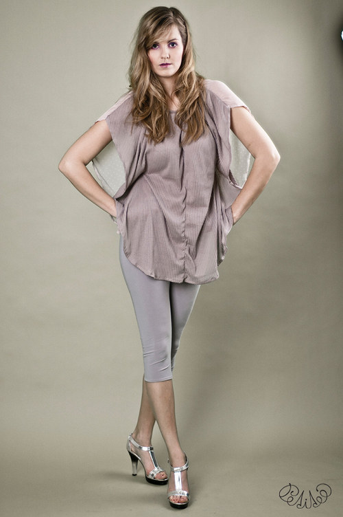 Spring 2012/ Hnědé tričko — foto 3