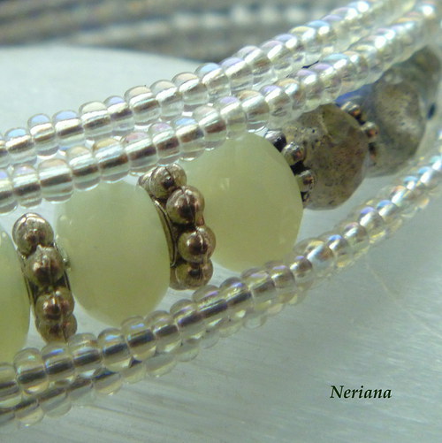 Náramek s jadeitem a labradoritem — foto 4