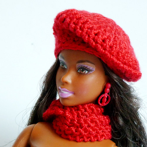 RED baret a šála pro Barbie — foto 2