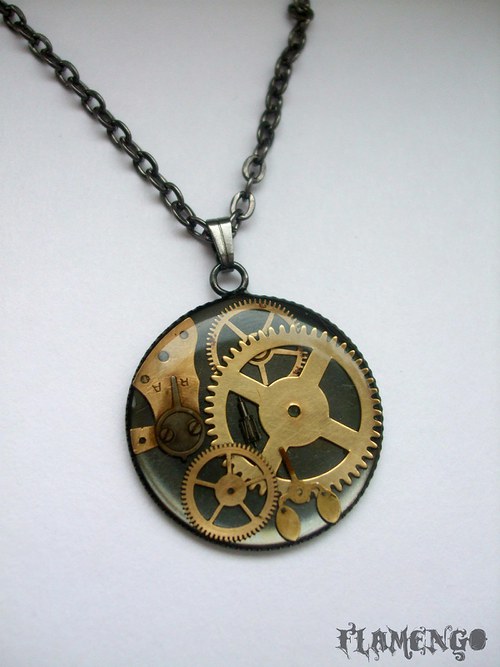 Steampunk přívěsek-kulatý — foto 2