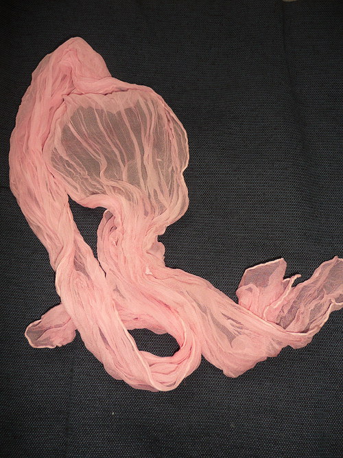 Růžová Chiffonová Šála — foto 2