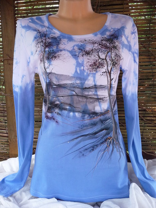 Modré triko s krajinkou(XL) — foto 4