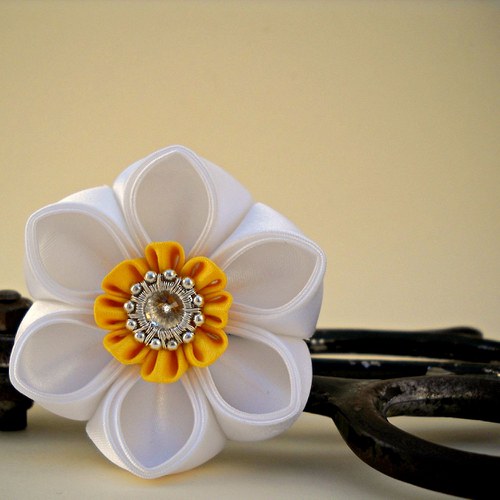 Kanzashi spona/brož Narcis — foto 2