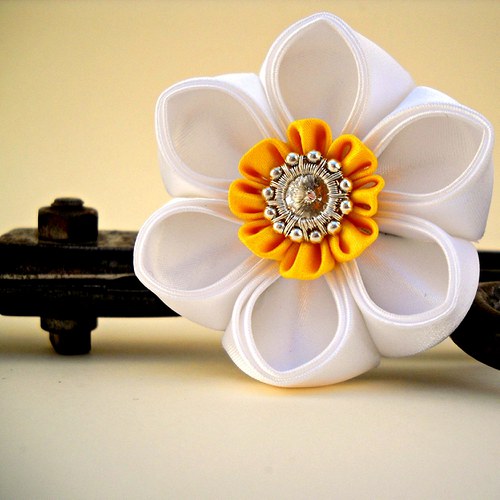 Kanzashi spona/brož Narcis — foto 3