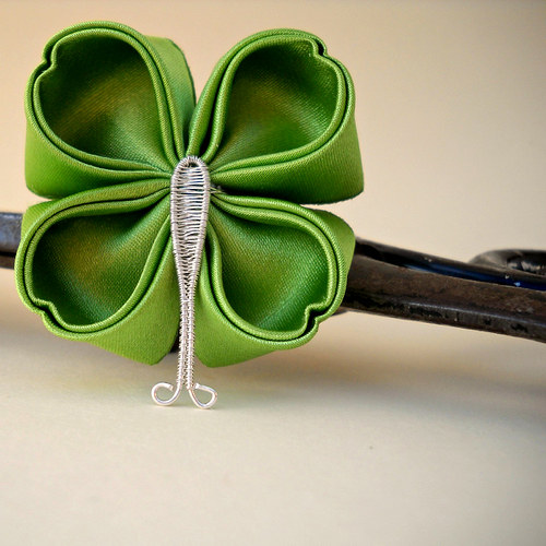 Kanzashi spona/brož Clover — foto 3