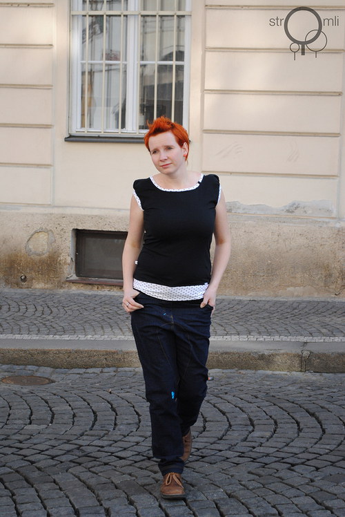 Černé lemované puntíkem, vel. M — foto 2