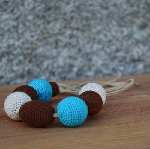 Háčkovaný náhrdelník — foto 5