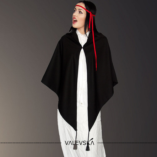 Černý kůň, oversize pléd — foto 4