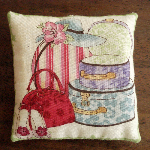 015 Kapsinka - Glamour klobouk — foto 3