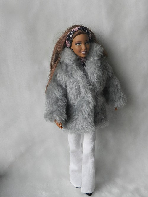 Kožíšek pro Barbie — foto 3
