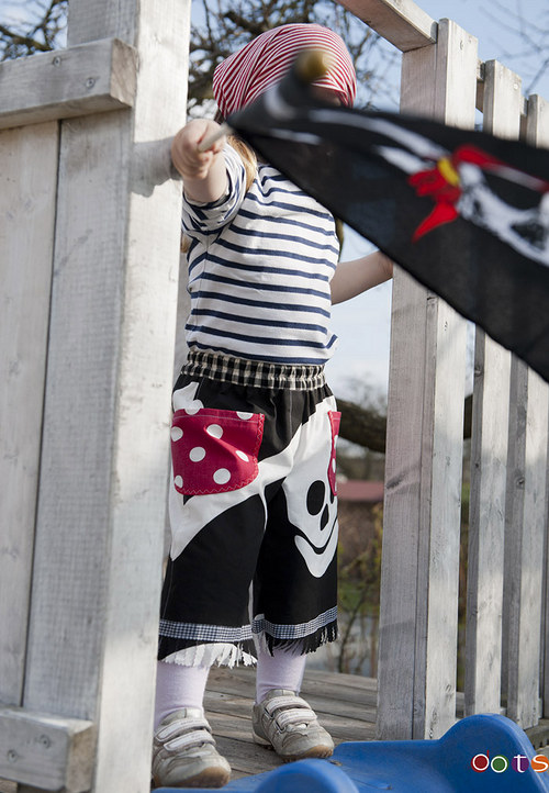 Pirátské kraťasy unisex — foto 2