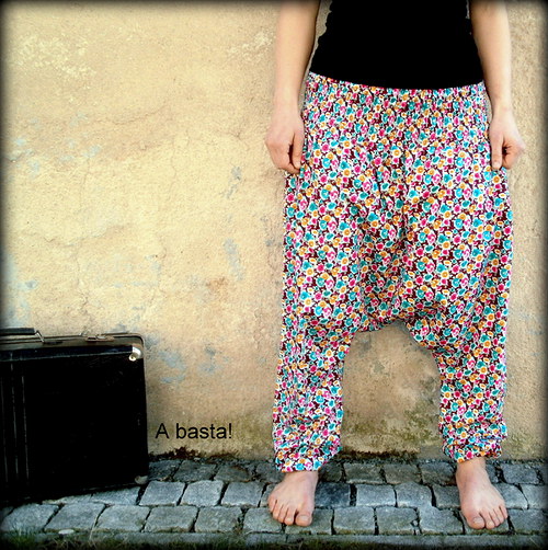 Veselé, kytičkované. — foto 3