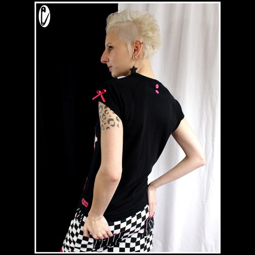 Stars – bows – buttons (tričko vel. L) — foto 4
