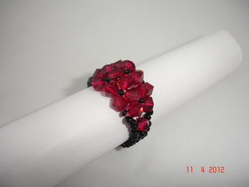 Prsten Swarovski barva Ruby — foto 2