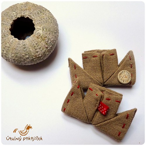 Parníčková brož - textilní origami — foto 3