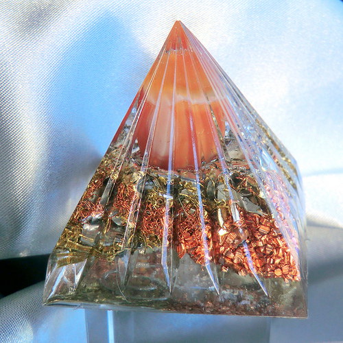 Orgonit - Velká pyramida/Broušená - Karneol — foto 2