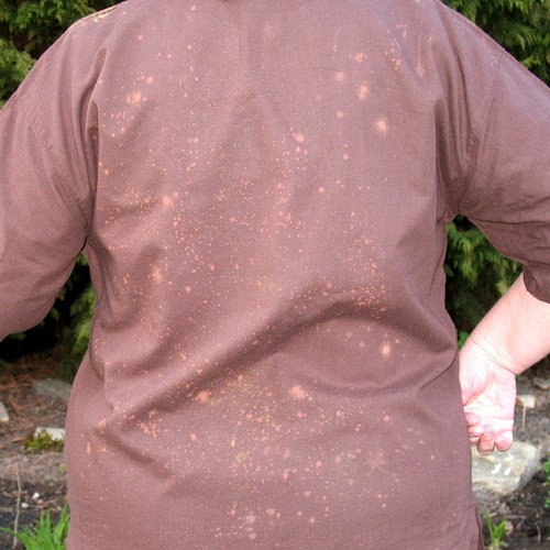Hnědá malovaná tunika — foto 2