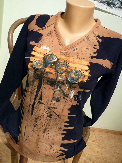 Triko "drobé kytiČky", XL — foto 3