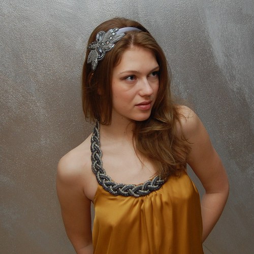 Myš není jenom šedá ... čelenka — foto 3