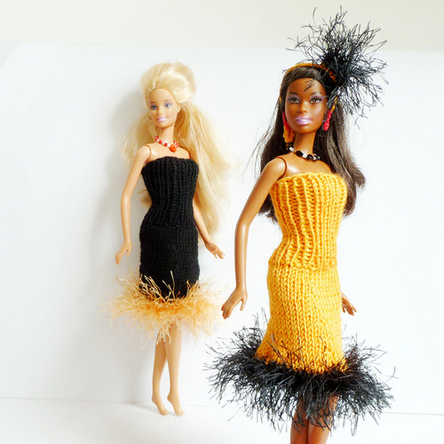 Černý náhrdelník pro Barbie — foto 2