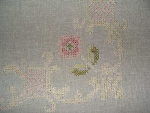 Vyšívaný ubrus — foto 2