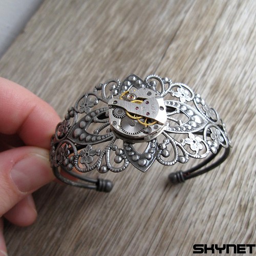 Steampunk náramek — foto 3