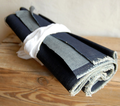 Denim, riflovina, šíře 30cm - cena za cca 1m2 — foto 4