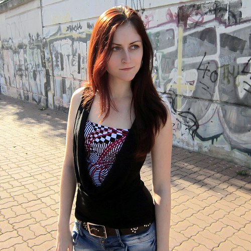 Geometric pink 2v1, zakázka — foto 2