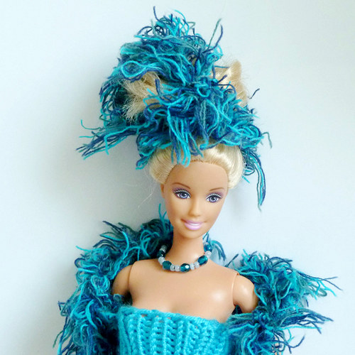 Tmavě tyrkysový náhrdelník pro Barbie — foto 2
