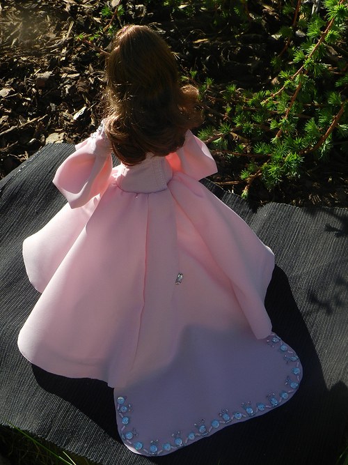 Šatičky pro Barbie — foto 4