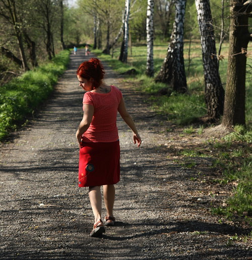 S folklorní aplikací — foto 3