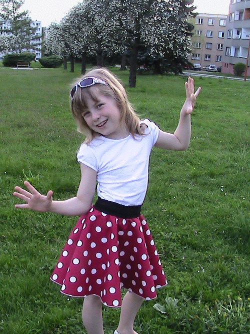 Sukýnka Kolovka Puntíkatá — foto 4