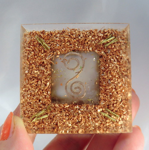 Orgonit - 6 x 4 cm - Dvojitá - pyramida (2) — foto 3