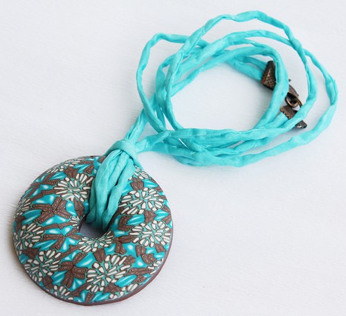 Tyrkysovohnědý drobně vzorovaný donut — foto 3