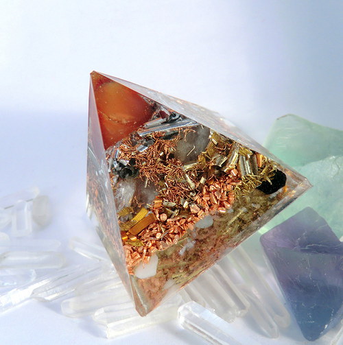 Orgonit - Pyramida 4x4 s Karneolem — foto 6