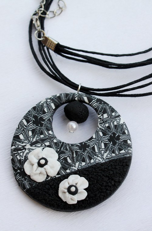 Black & Whitte souprava — foto 4