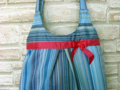 Duhová kabelka — foto 2