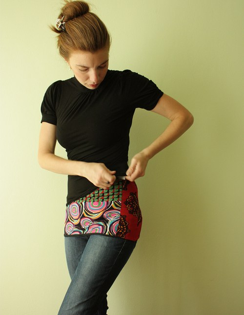 Oboustranný ledvinový pás "Desigual" — foto 3
