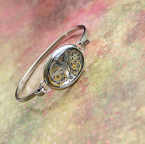 Steampunkový náramek /clear/ — foto 2