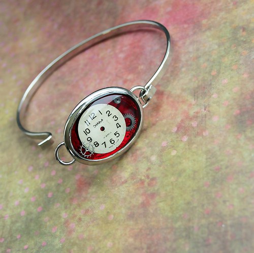 Steampunkový náramek /red/ — foto 3