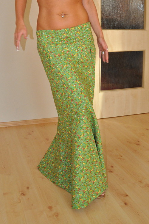 Zelenkavá maxi sukně — foto 3
