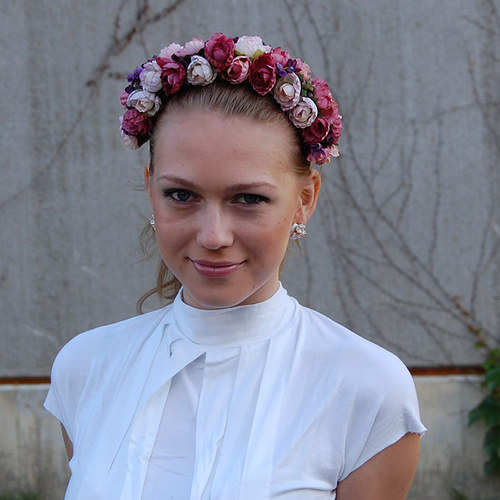 Růženkový věneček ... čelenka — foto 6