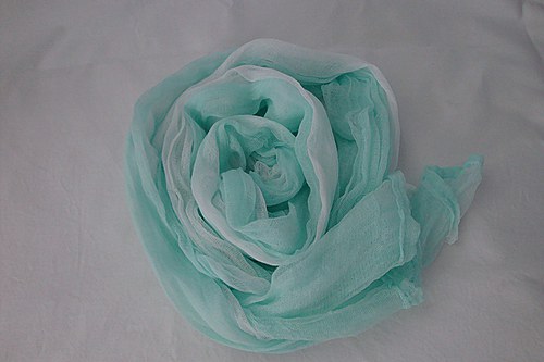 Šála z fáčoviny -zeleno -bílá — foto 2